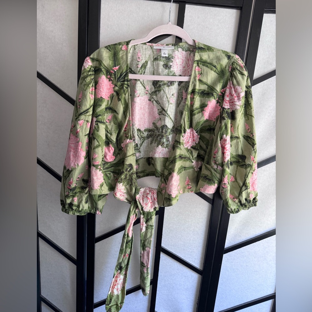 Agua Bendita x Target wrap top. Size XL